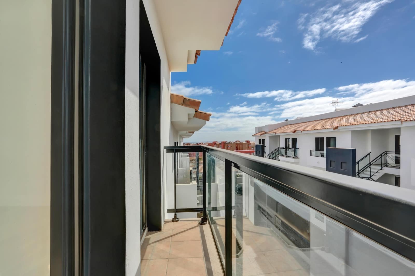 2 bedroom Flat for sale in Corralejo - € 279,000 (Ref: 9704947)