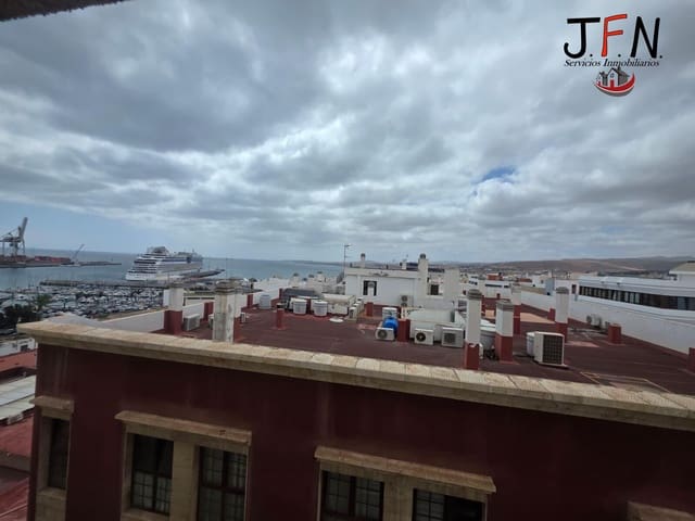 4 sovrum Lägenhet till salu i Puerto del Rosario - 250 000 € (Ref: 9721801)