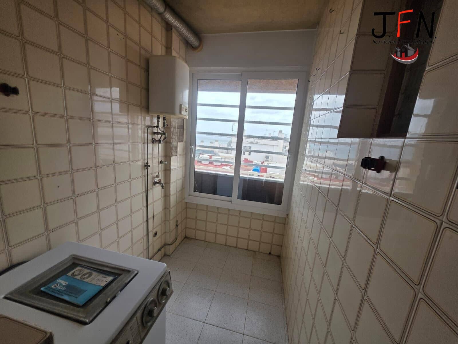 4 bedroom Apartment for sale in Puerto del Rosario - € 250,000 (Ref: 9721801)