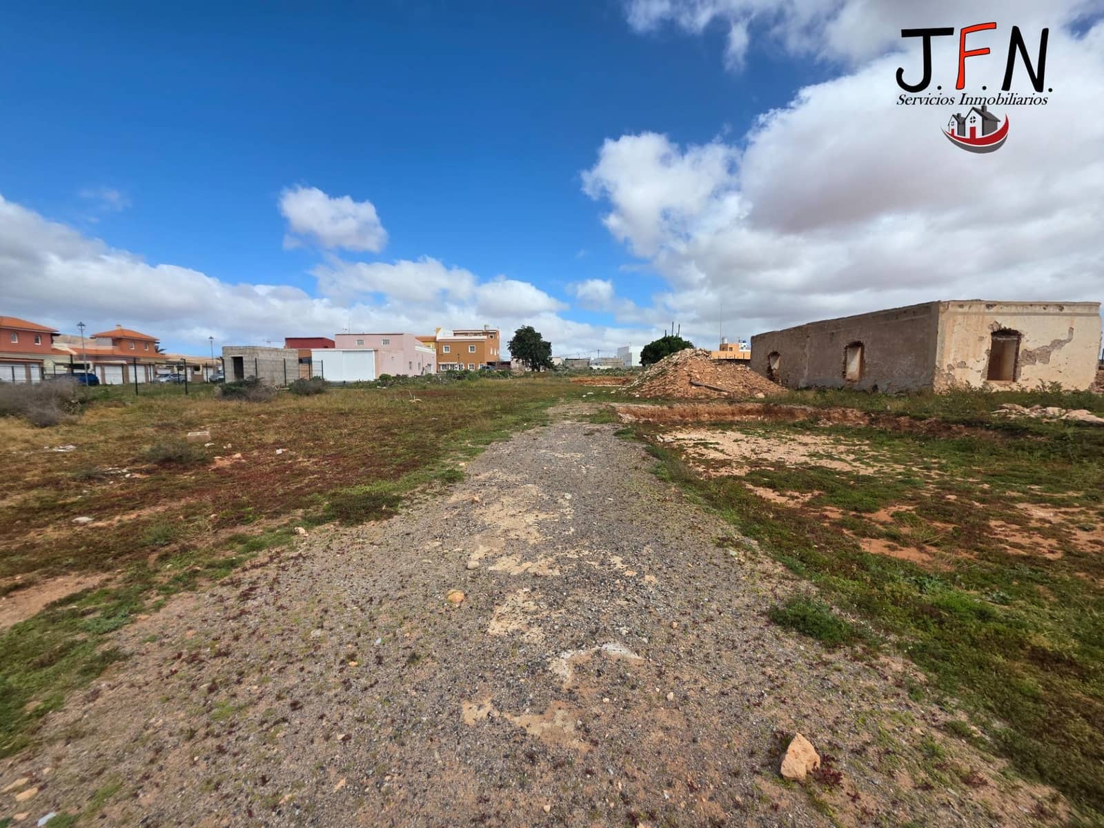Building Plot for sale in Antigua - € 137,000 (Ref: 9726750)