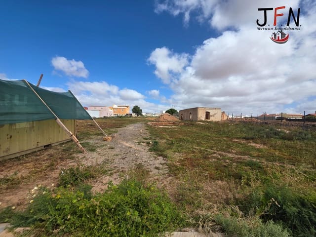 Building Plot for sale in Antigua - € 137,000 (Ref: 9726750)