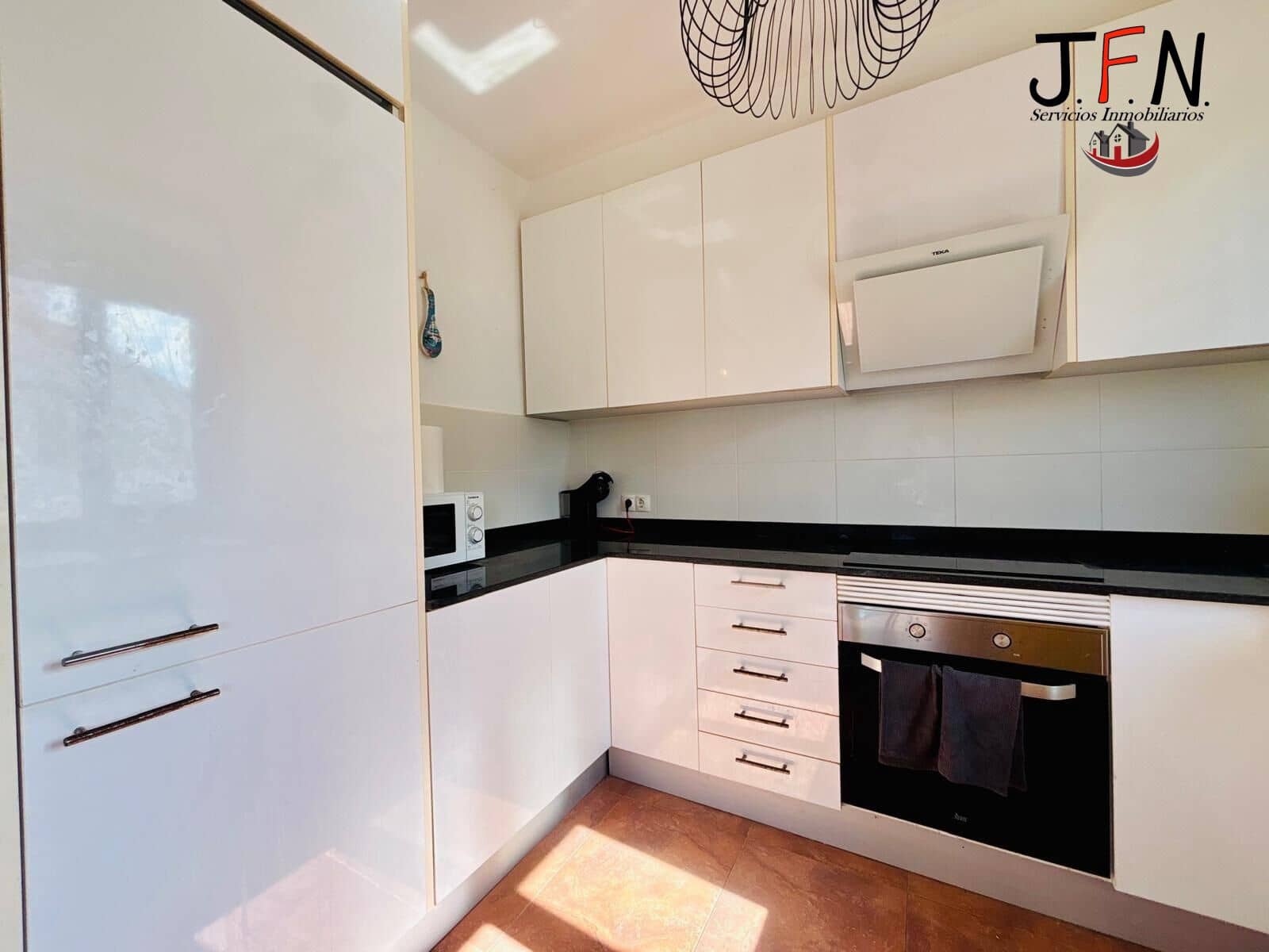 4 bedroom Apartment for sale in Antigua with pool - € 259,000 (Ref: 9735671)