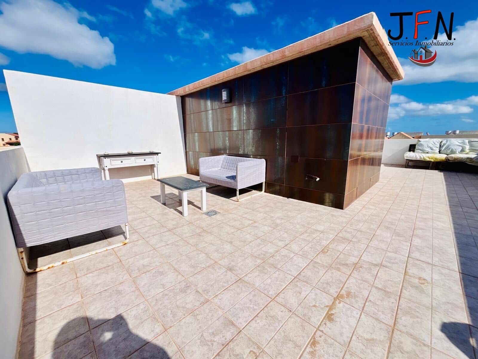 4 bedroom Apartment for sale in Antigua with pool - € 259,000 (Ref: 9735671)