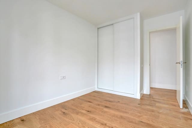 2 makuuhuone Asunto myytävänä paikassa Corralejo, La Oliva - 275 000 € (Ref: 9744152)