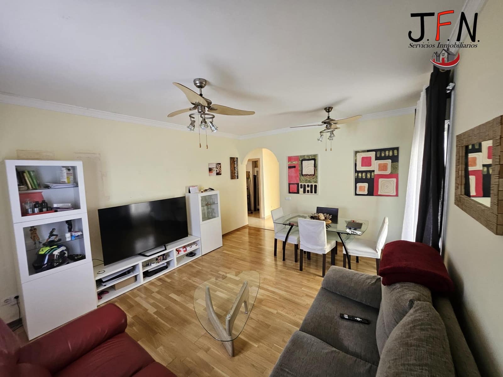 Apartamento de 3 habitaciones en Caleta de Fuste en venta con piscina - 350.000 € (Ref: 9762073)