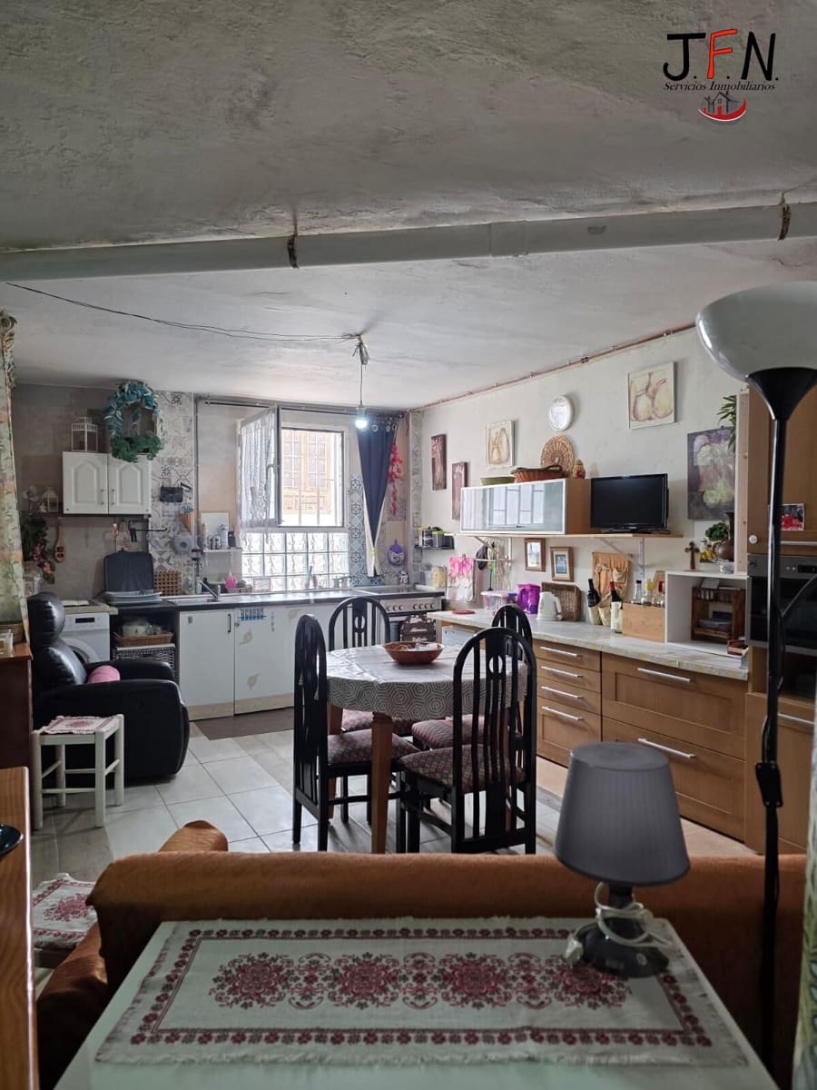 Garage for sale in Caleta de Fuste - € 75,000 (Ref: 9770726)