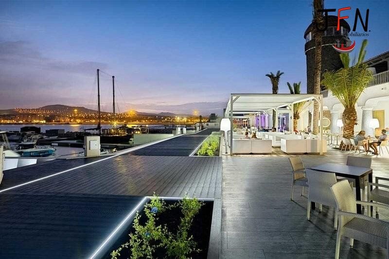 Appartement de 2 chambres à louer à Caleta de Fuste avec piscine - 1 600 € (Ref: 9773176)