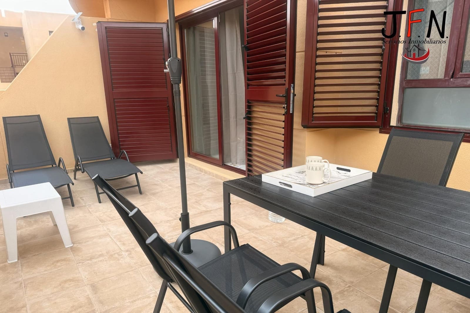 Appartement de 2 chambres à louer à Caleta de Fuste avec piscine - 1 600 € (Ref: 9773176)