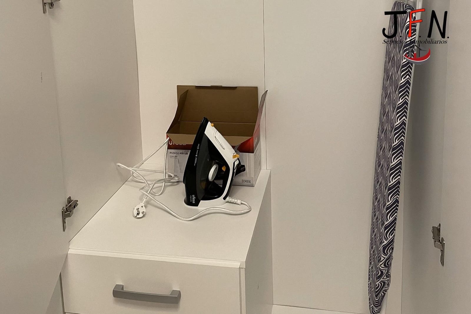 Appartement de 2 chambres à louer à Caleta de Fuste avec piscine - 1 600 € (Ref: 9773176)