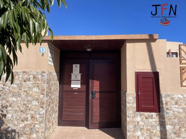 2 camera da letto Appartamento da affittare in Caleta de Fuste, Antigua con piscina - 1.600 € (Rif: 9773176)