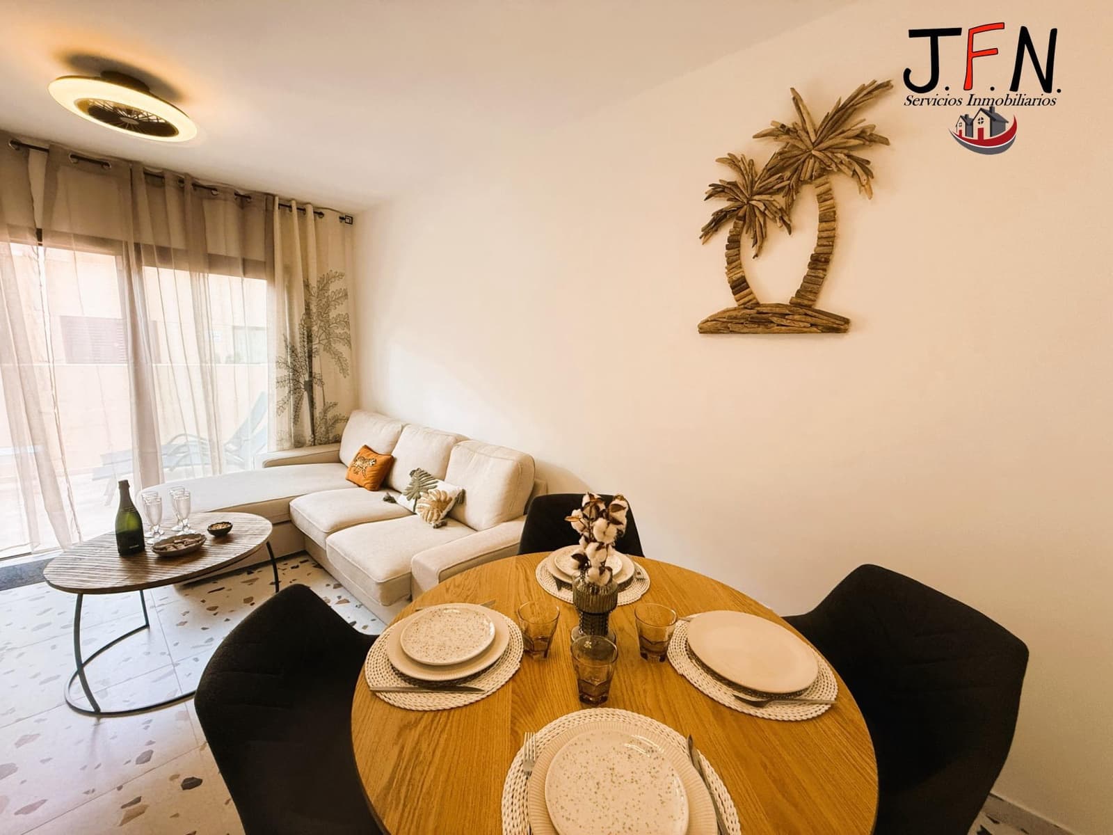 Appartement de 2 chambres à louer à Caleta de Fuste avec piscine - 1 600 € (Ref: 9773176)