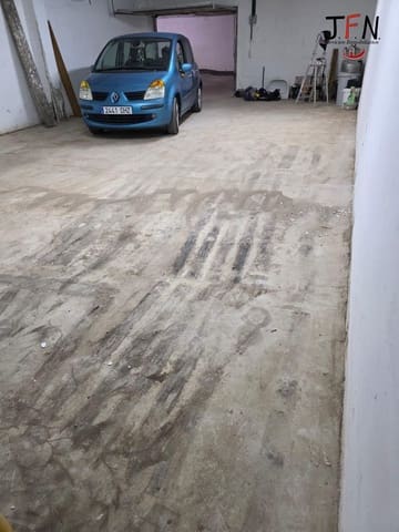 Garage te koop in Caleta de Fuste, Antigua - € 50.000 (Ref: 9773177)