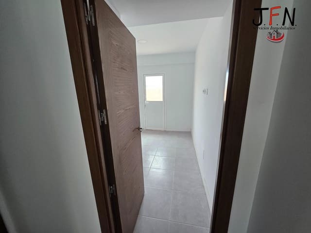 2 soveværelse Lejlighed til salg i Puerto del Rosario - € 180.000 (Ref: 9778271)