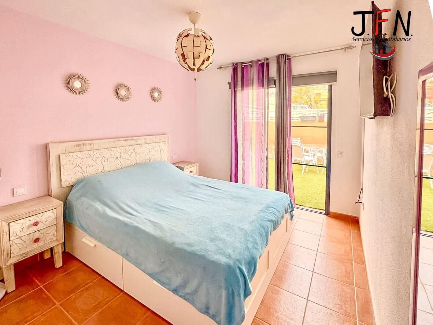 2 bedroom Terraced Villa for sale in Caleta de Fuste with garage - € 249,000 (Ref: 9818325)