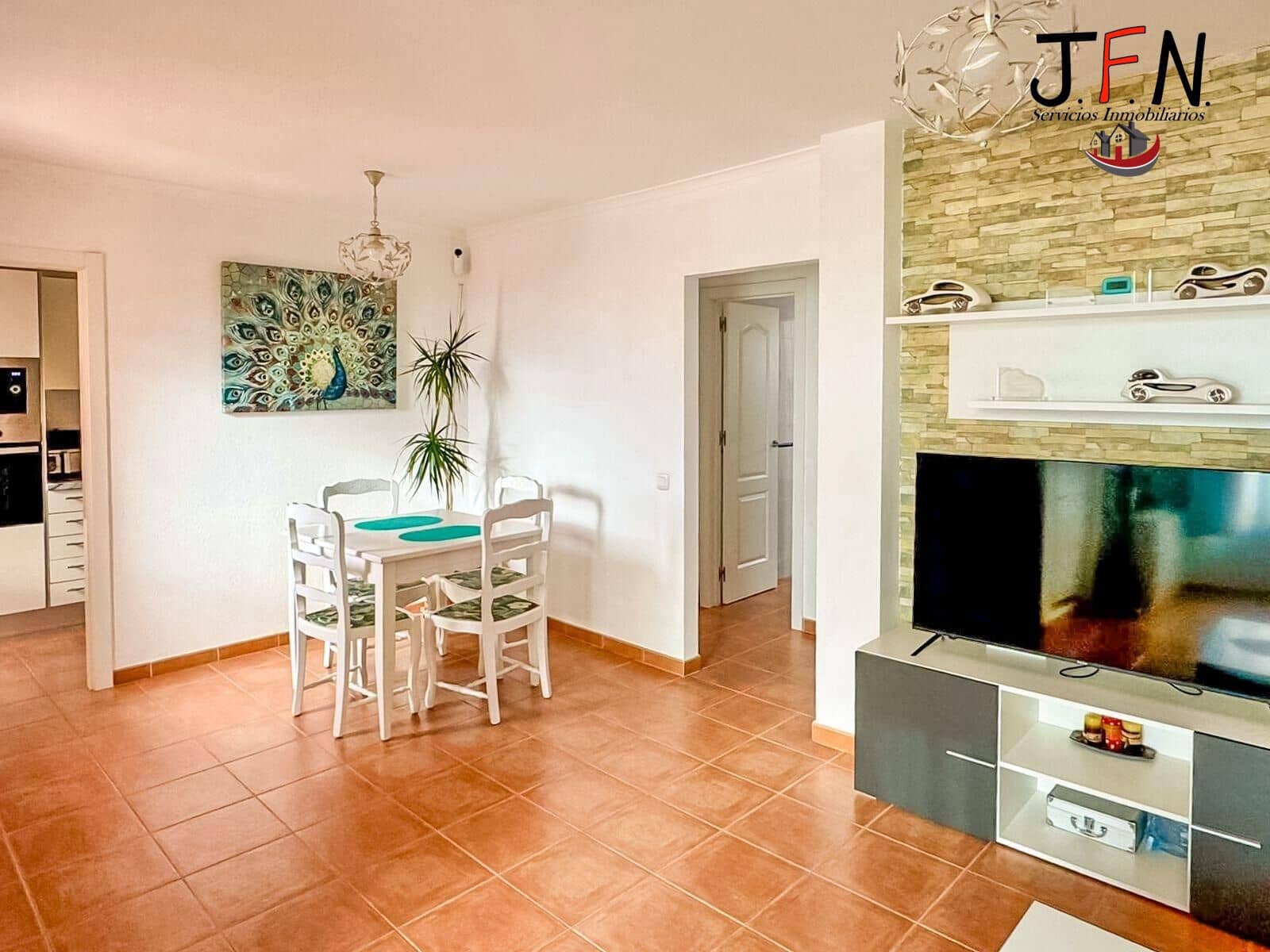 2 bedroom Terraced Villa for sale in Caleta de Fuste with garage - € 249,000 (Ref: 9818325)