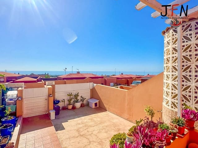 2 camera da letto Villetta a Schiera in vendita in Caleta de Fuste, Antigua con garage - 249.000 € (Rif: 9818325)