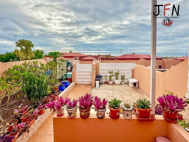 2 camera da letto Villetta a Schiera in vendita in Caleta de Fuste, Antigua con garage - 249.000 € (Rif: 9818325)