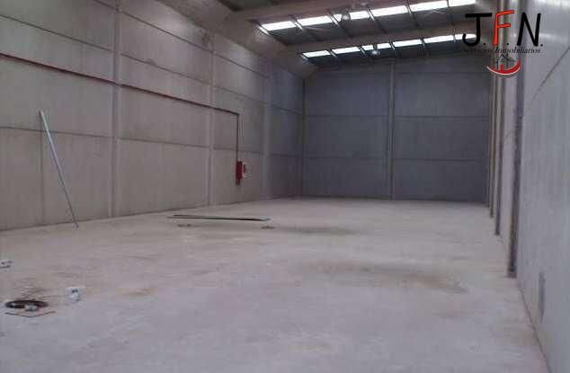 1 bedroom Business for rent in El Matorral - € 2,400 (Ref: 9833756)