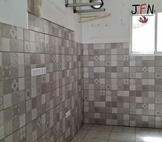 Local Comercial en Corralejo, La Oliva en alquiler - 1.950 € (Ref: 9833758)