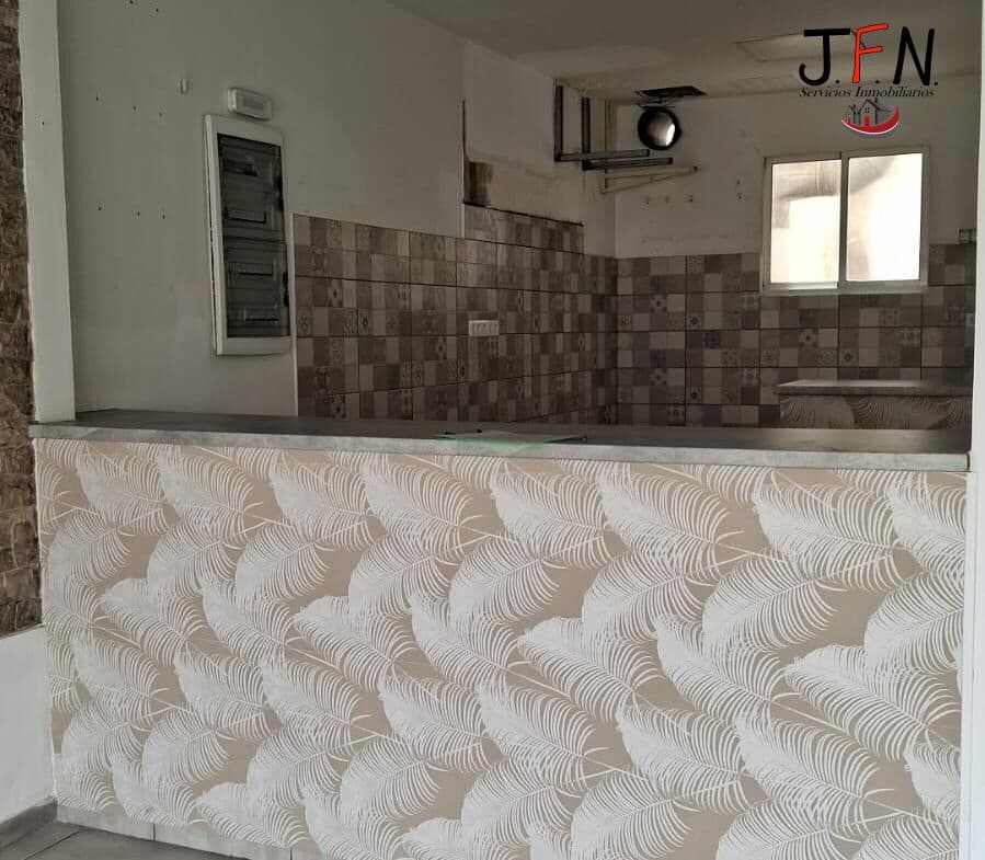 Local Comercial en Corralejo en alquiler - 1.950 € (Ref: 9833758)