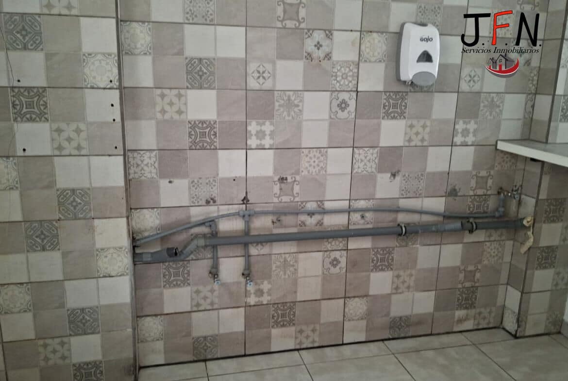 Local Comercial en Corralejo en alquiler - 1.950 € (Ref: 9833758)