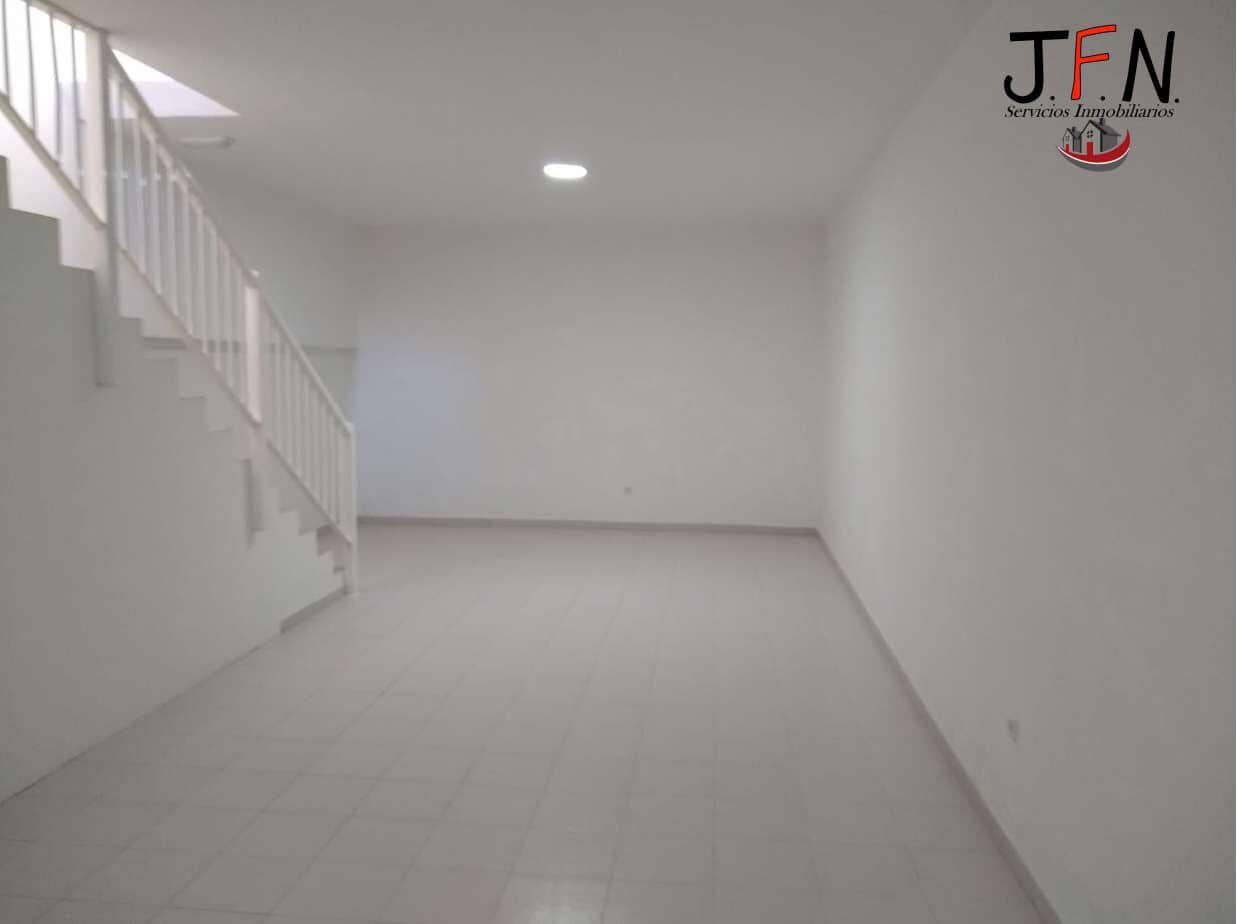 Local Comercial en Corralejo en alquiler - 1.500 € (Ref: 9833759)