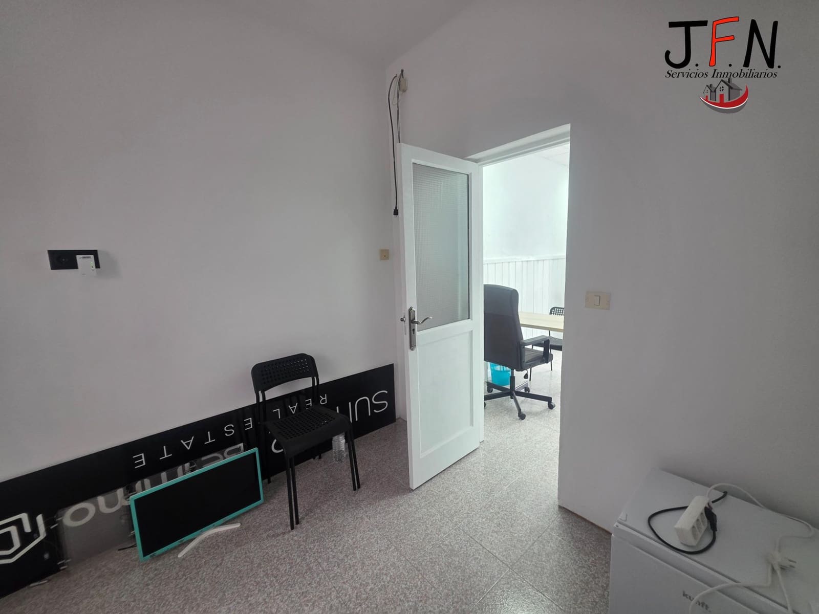 6 bedroom Villa for sale in Puerto del Rosario - € 299,000 (Ref: 9855560)