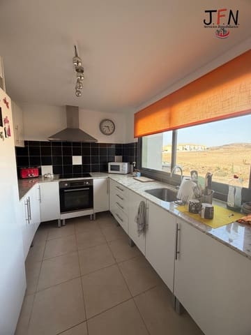 4 slaapkamer Appartement te koop in Caleta de Fuste, Antigua - € 299.000 (Ref: 9873655)