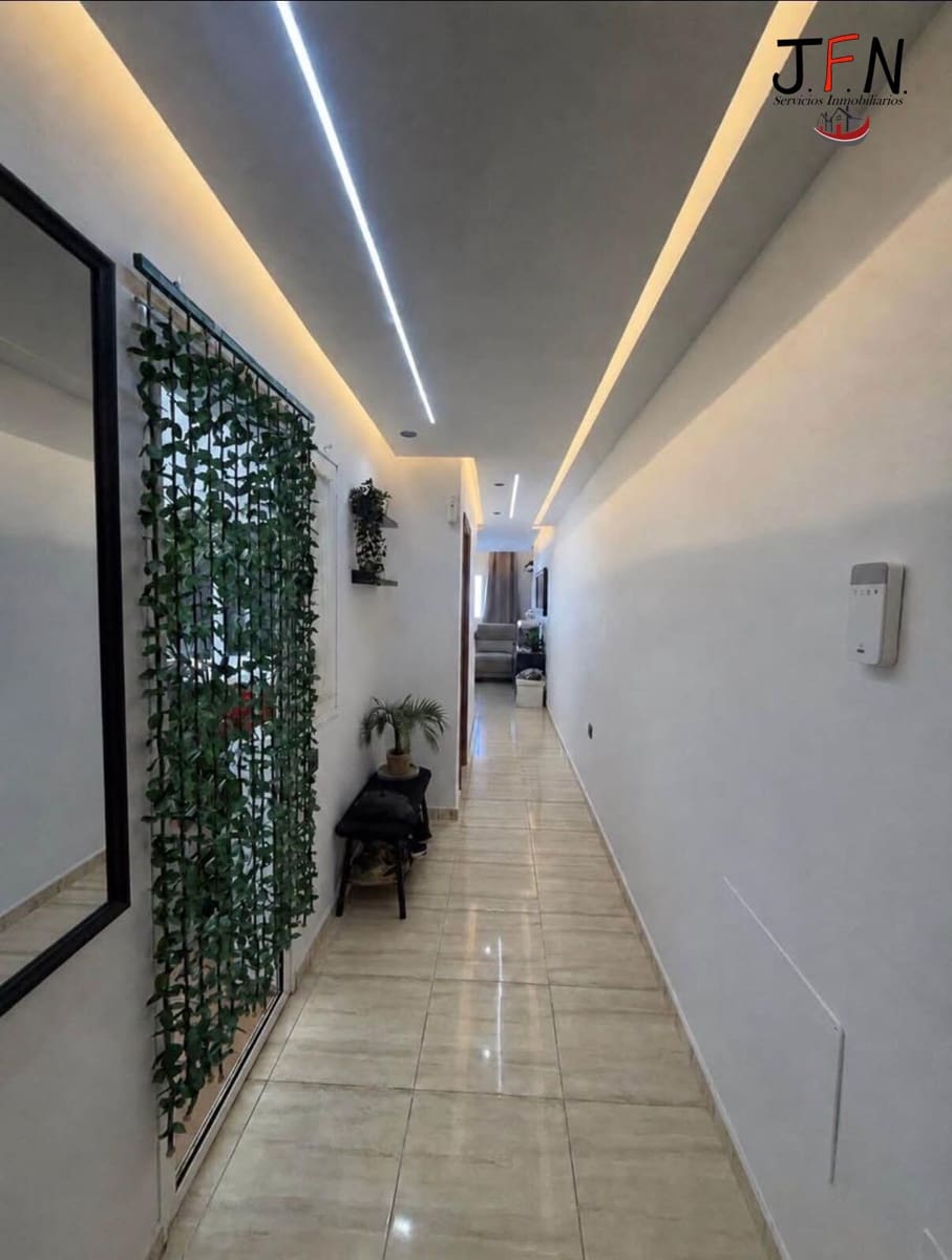 2 sypialnia Apartament na sprzedaż w Puerto del Rosario - 210 000 € (Ref: 9938296)
