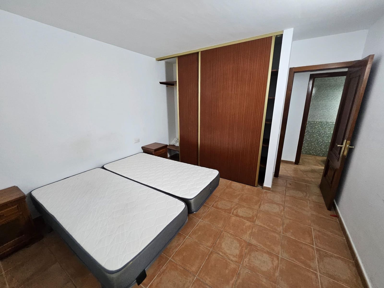 2 bedroom Apartment for sale in Antigua with pool - € 160,000 (Ref: 9952717)