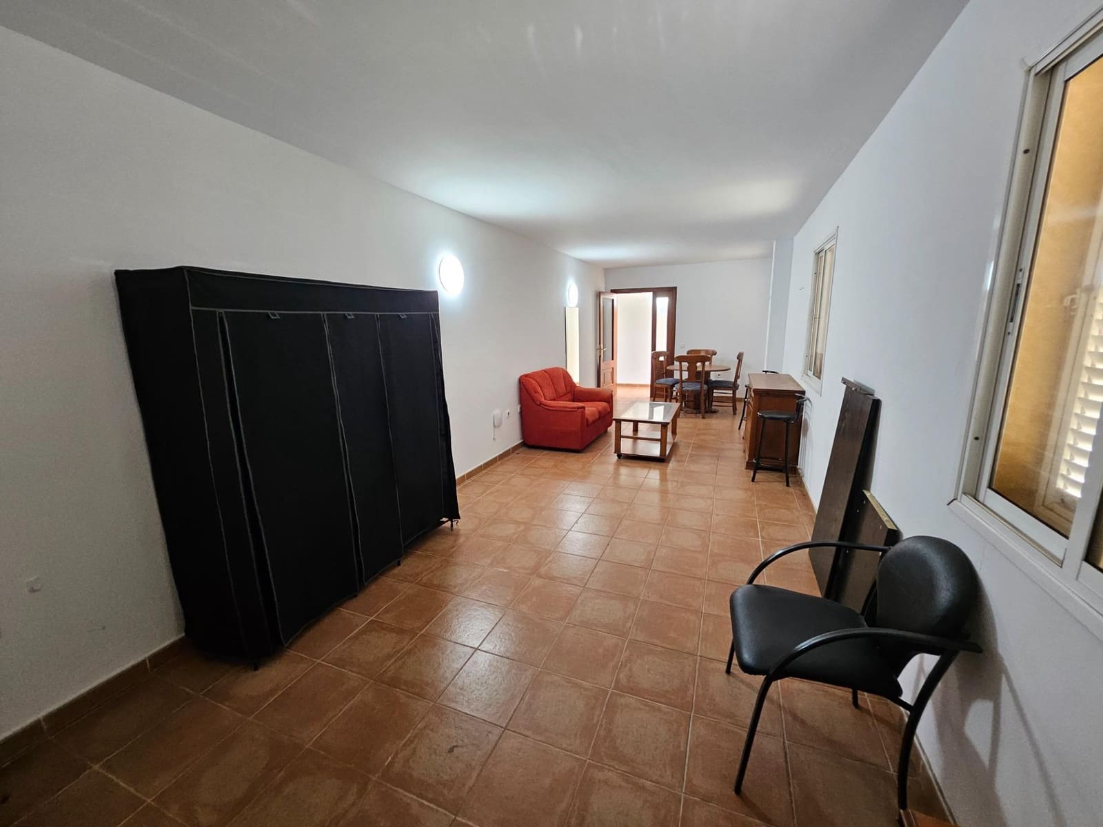 2 bedroom Apartment for sale in Antigua with pool - € 160,000 (Ref: 9952717)