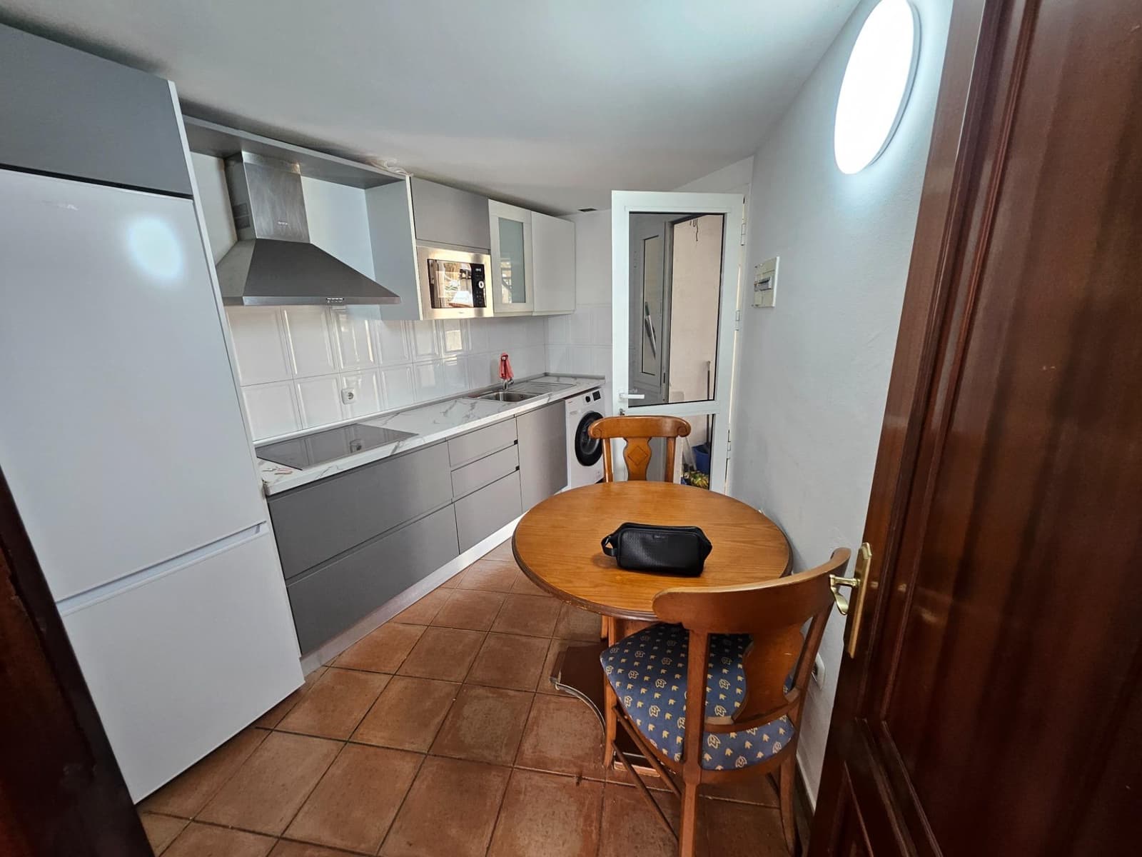 2 bedroom Apartment for sale in Antigua with pool - € 160,000 (Ref: 9952717)