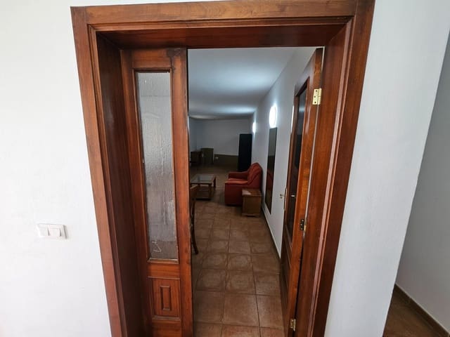 2 slaapkamer Appartement te koop in Antigua met zwembad - € 160.000 (Ref: 9952717)