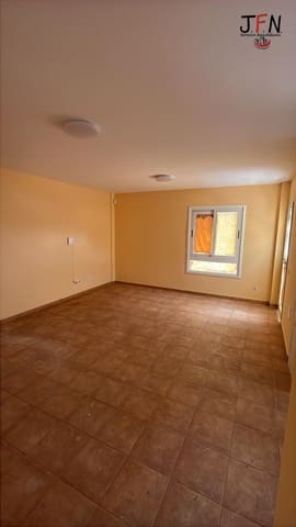 Apartamento de 2 habitaciones en Corralejo, La Oliva en venta con piscina - 255.000 € (Ref: 9958064)