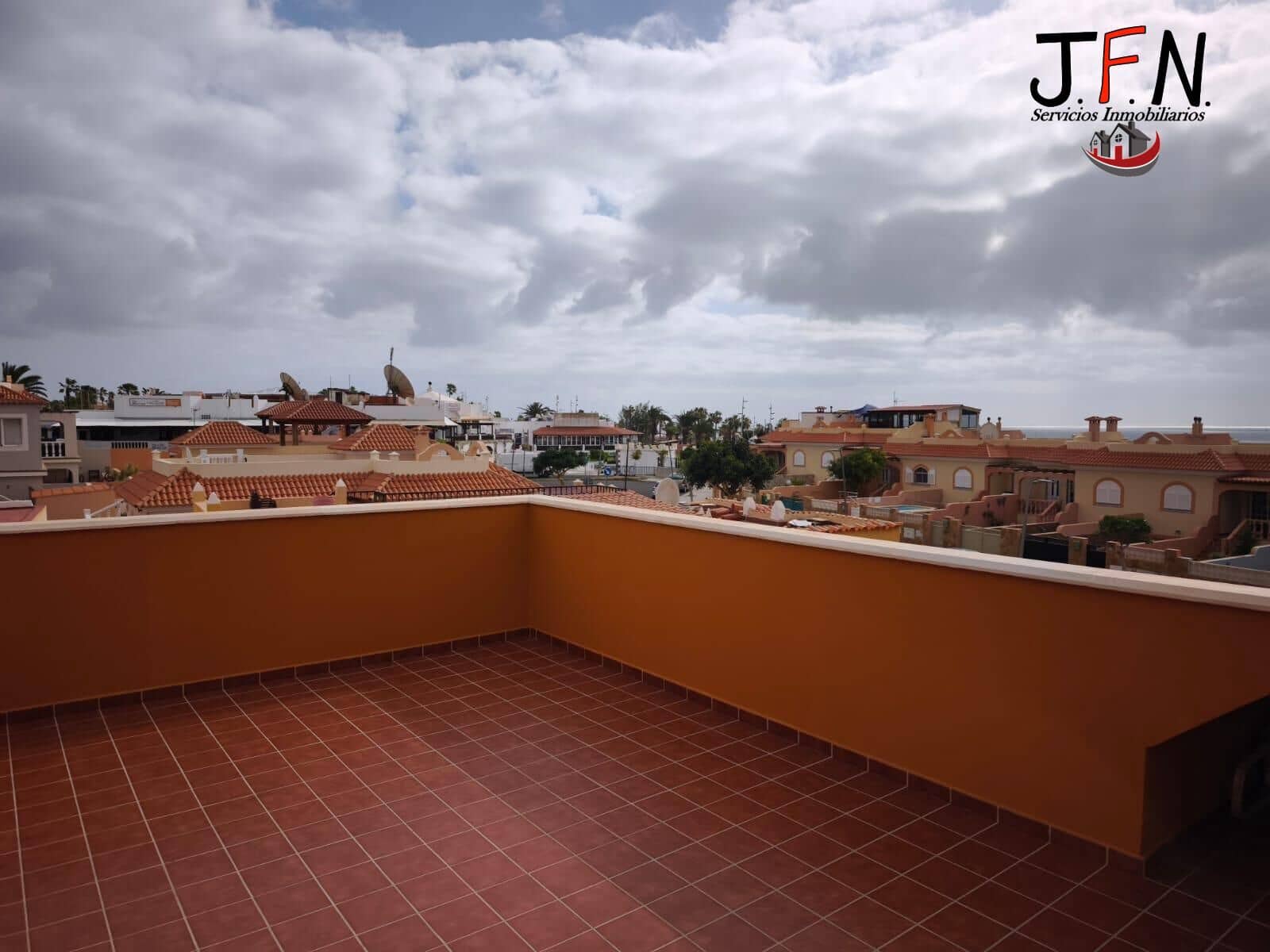 4 soveværelse Villa til salg i Caleta de Fuste - € 420.000 (Ref: 9965365)