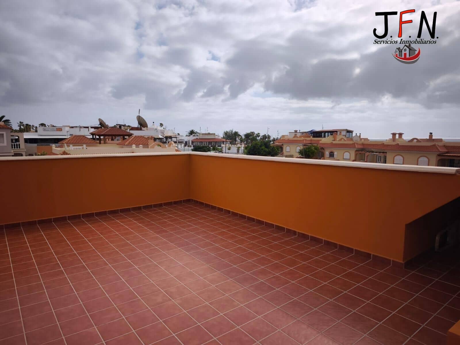 4 soveværelse Villa til salg i Caleta de Fuste - € 420.000 (Ref: 9965365)