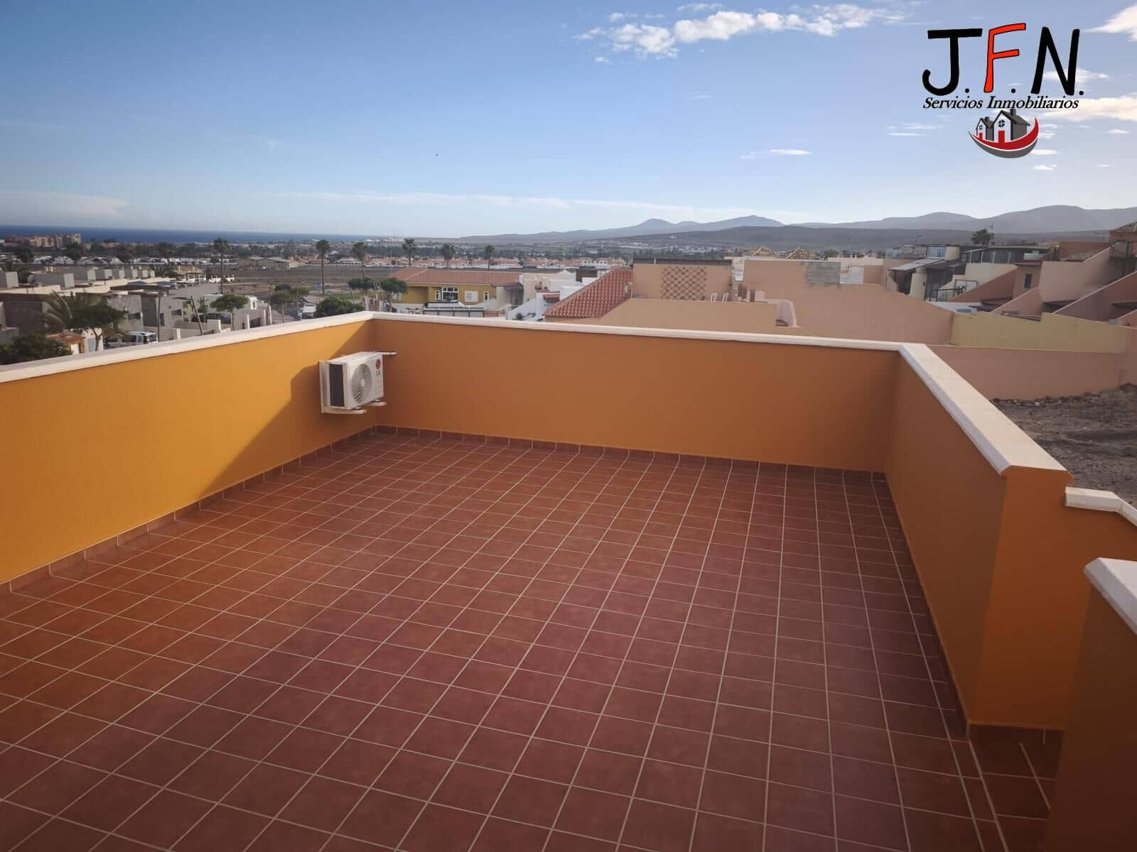4 soveværelse Villa til salg i Caleta de Fuste - € 420.000 (Ref: 9965365)