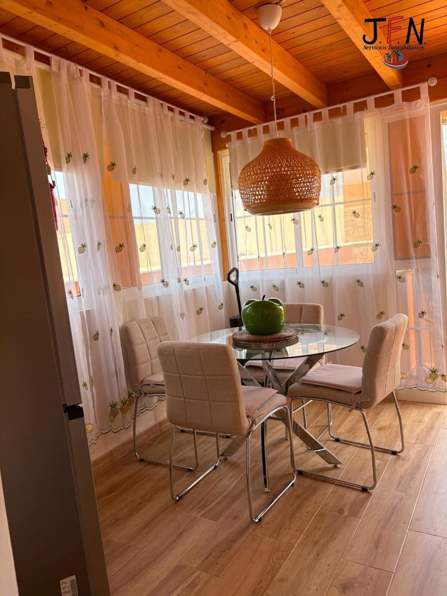 4 soveværelse Villa til salg i Caleta de Fuste - € 420.000 (Ref: 9965365)