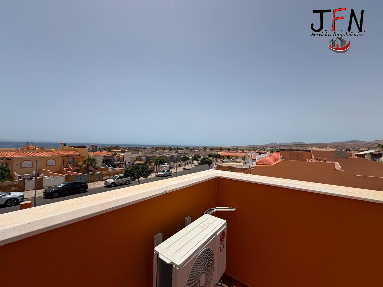 4 soveværelse Villa til salg i Caleta de Fuste - € 420.000 (Ref: 9965365)