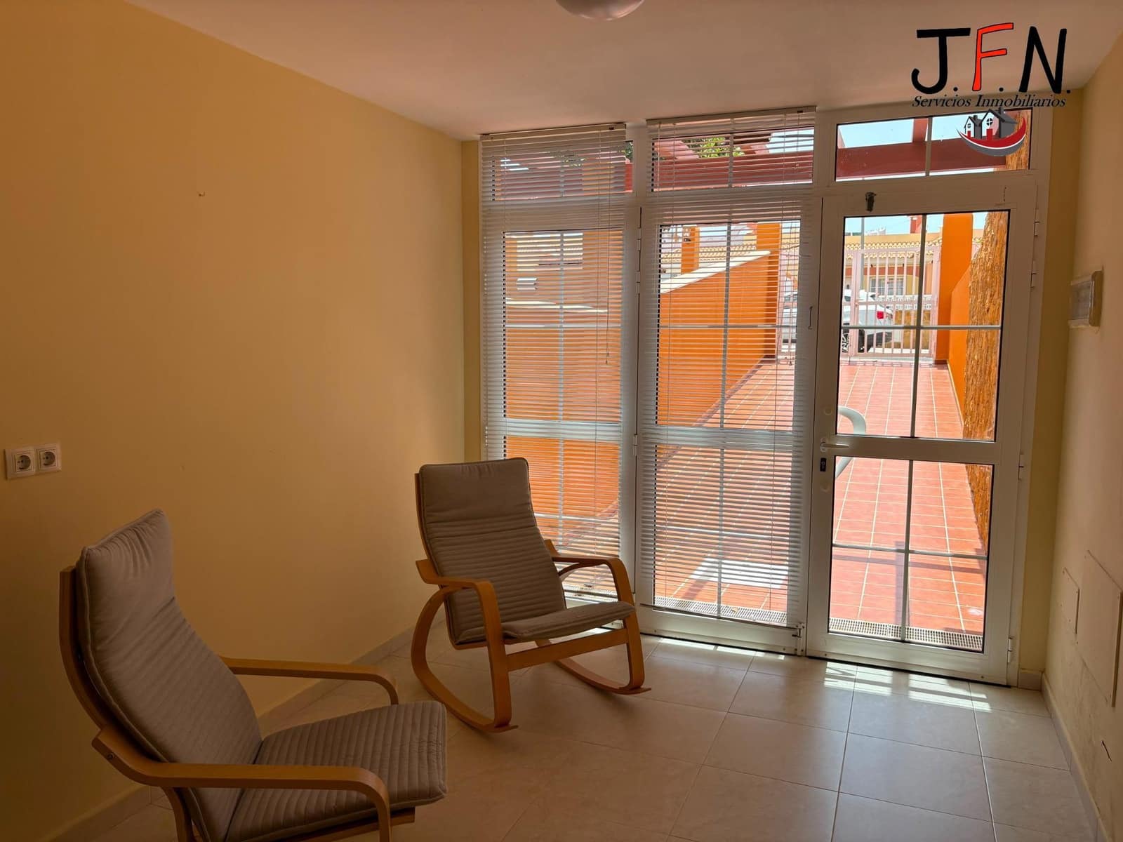 4 soveværelse Villa til salg i Caleta de Fuste - € 420.000 (Ref: 9965365)