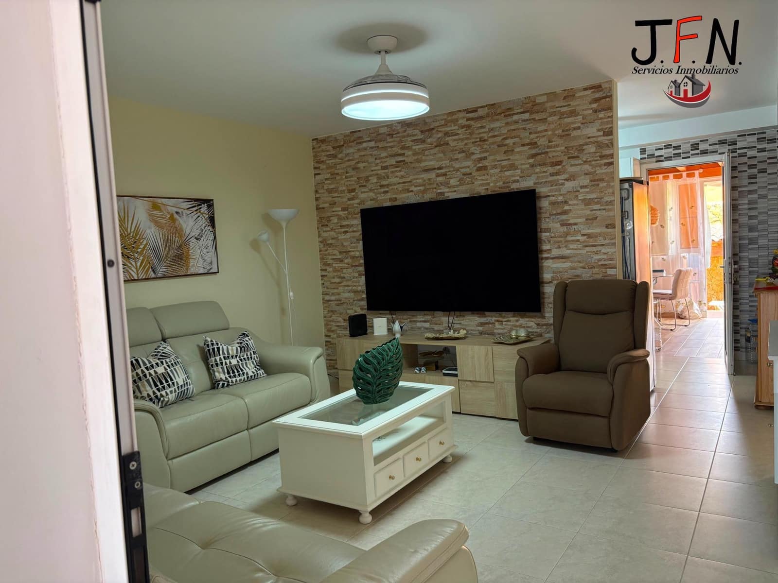4 soveværelse Villa til salg i Caleta de Fuste - € 420.000 (Ref: 9965365)