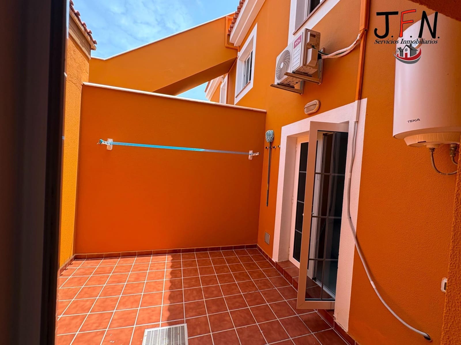 4 soveværelse Villa til salg i Caleta de Fuste - € 420.000 (Ref: 9965365)