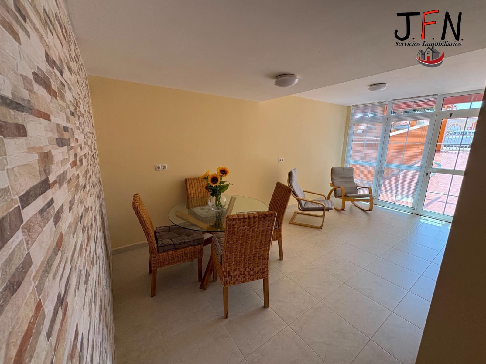 4 soveværelse Villa til salg i Caleta de Fuste - € 420.000 (Ref: 9965365)