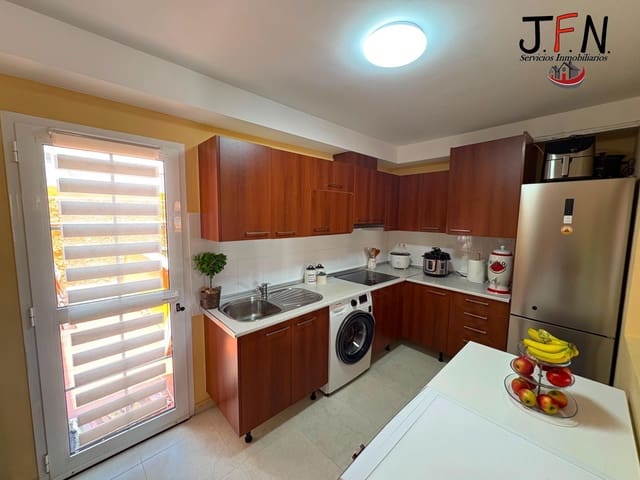 4 slaapkamer Villa te koop in Caleta de Fuste, Antigua - € 410.000 (Ref: 9965365)