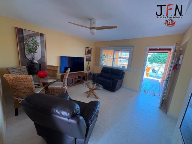 4 slaapkamer Villa te koop in Caleta de Fuste, Antigua - € 410.000 (Ref: 9965365)