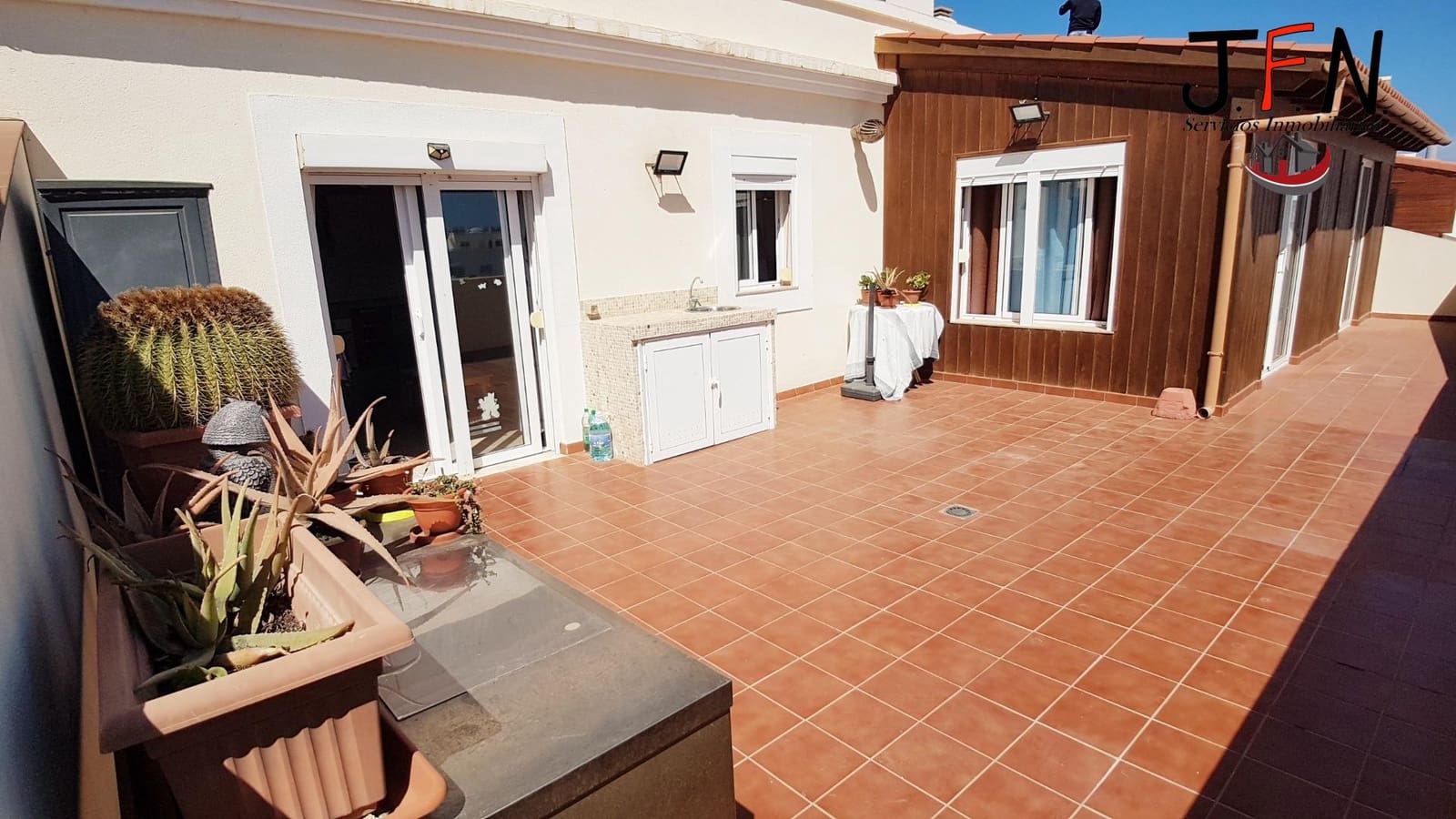 2 bedroom Apartment for sale in Corralejo - € 310,000 (Ref: 9966724)