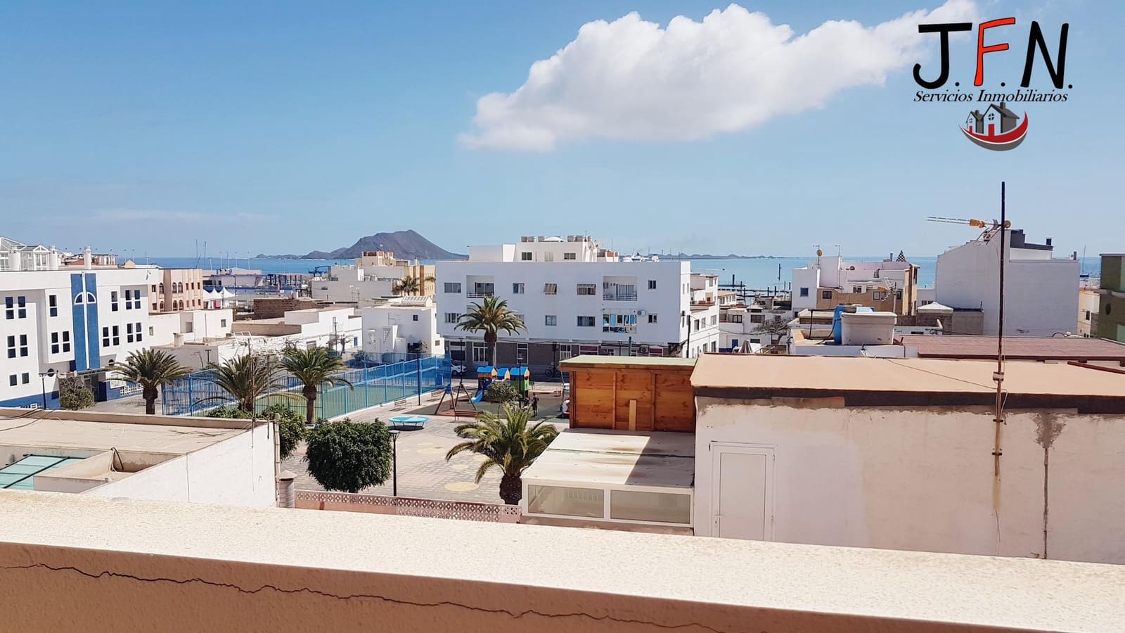 2 bedroom Apartment for sale in Corralejo - € 310,000 (Ref: 9966724)