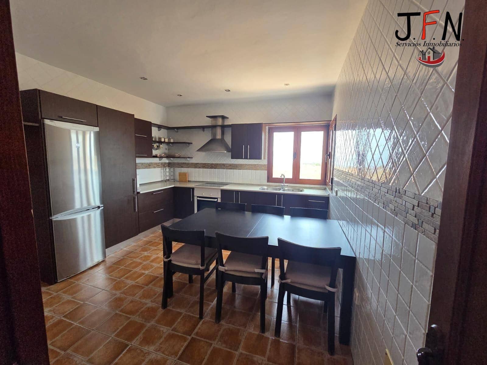 3 bedroom Finca/Country House for sale in Puerto del Rosario - € 450,000 (Ref: 9975527)