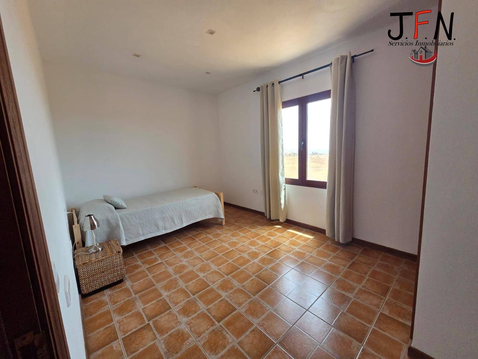 3 bedroom Finca/Country House for sale in Puerto del Rosario - € 450,000 (Ref: 9975527)