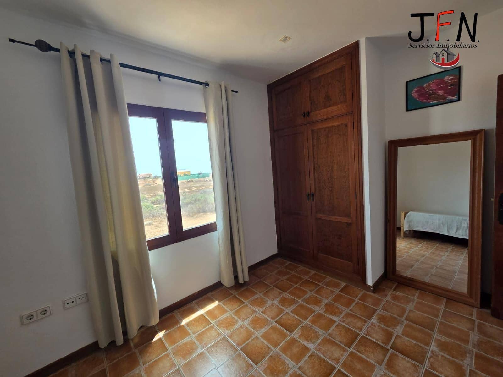 3 bedroom Finca/Country House for sale in Puerto del Rosario - € 450,000 (Ref: 9975527)